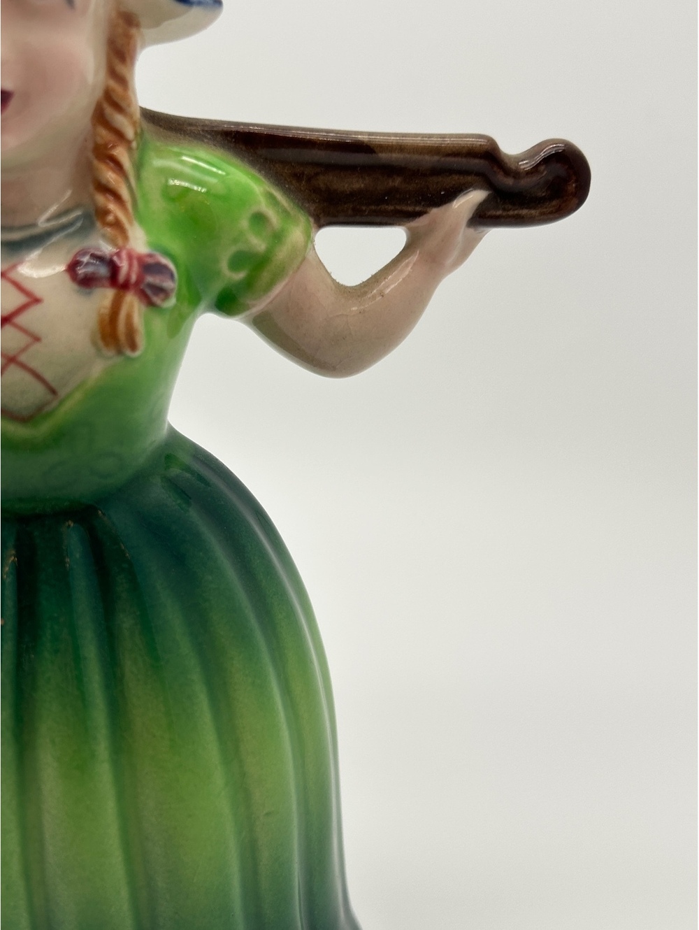 Vintage Dutch Milkmaid Figurine - Picture 8 of 10